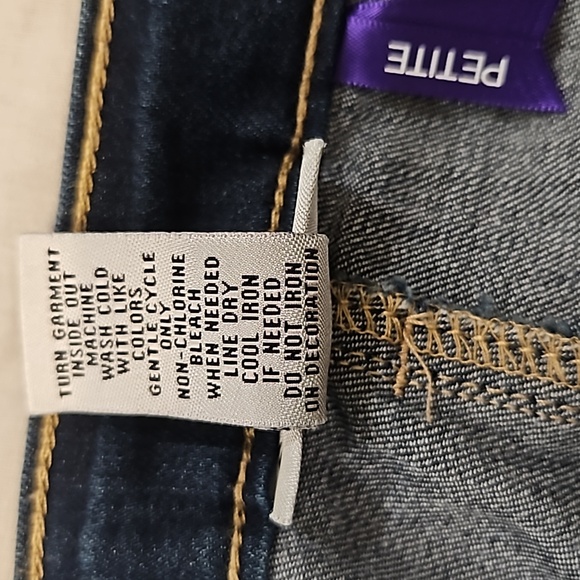 Catherine's petite jeans - Picture 6 of 6